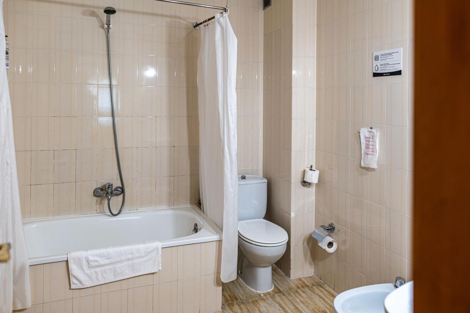 Hotel Alda Guijuelo Dış mekan fotoğraf